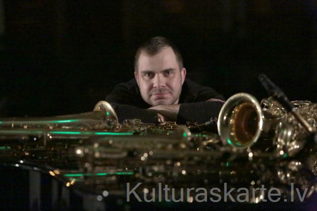 Ventspils kultūras centra Saksofonu kvarteta vadītājs Renārs Lācis 2012.g.